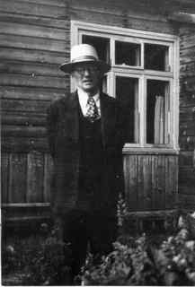 kun. Feliksas Ereminas