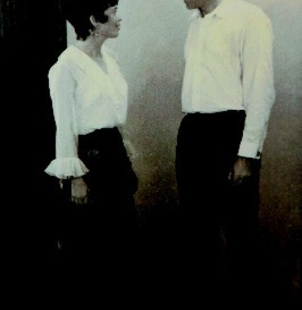 Teodoras Šaninas su žmona Šulamit Ramon 1970 m. Knygos Becoming Teodor iliustracija