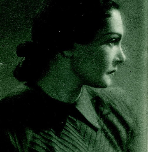 Teodoro Šanino mama Rebeka Jašunskaja. Knygos Becoming Teodor iliustracija